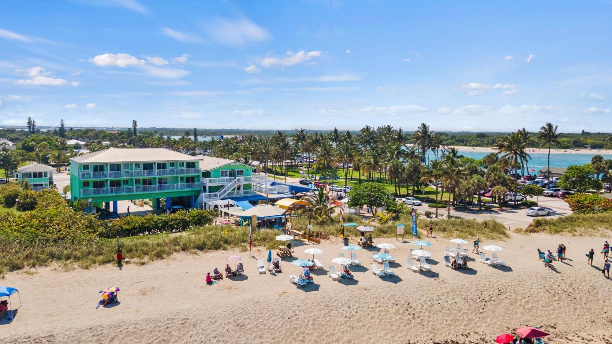 Fort Pierce Oceanfront Inn- Suite- King Bed #6 Exterior photo