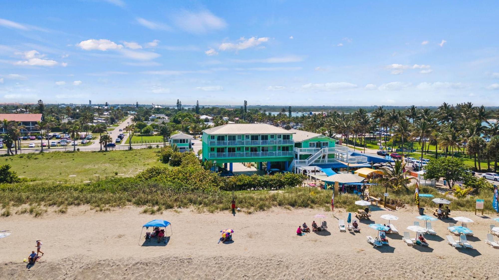 Fort Pierce Oceanfront Inn- Suite- King Bed #6 Exterior photo
