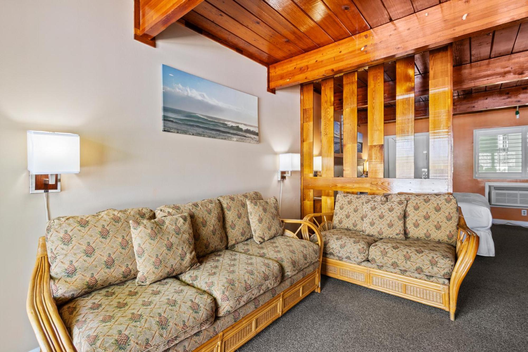 Fort Pierce Oceanfront Inn- Suite- King Bed #6 Exterior photo